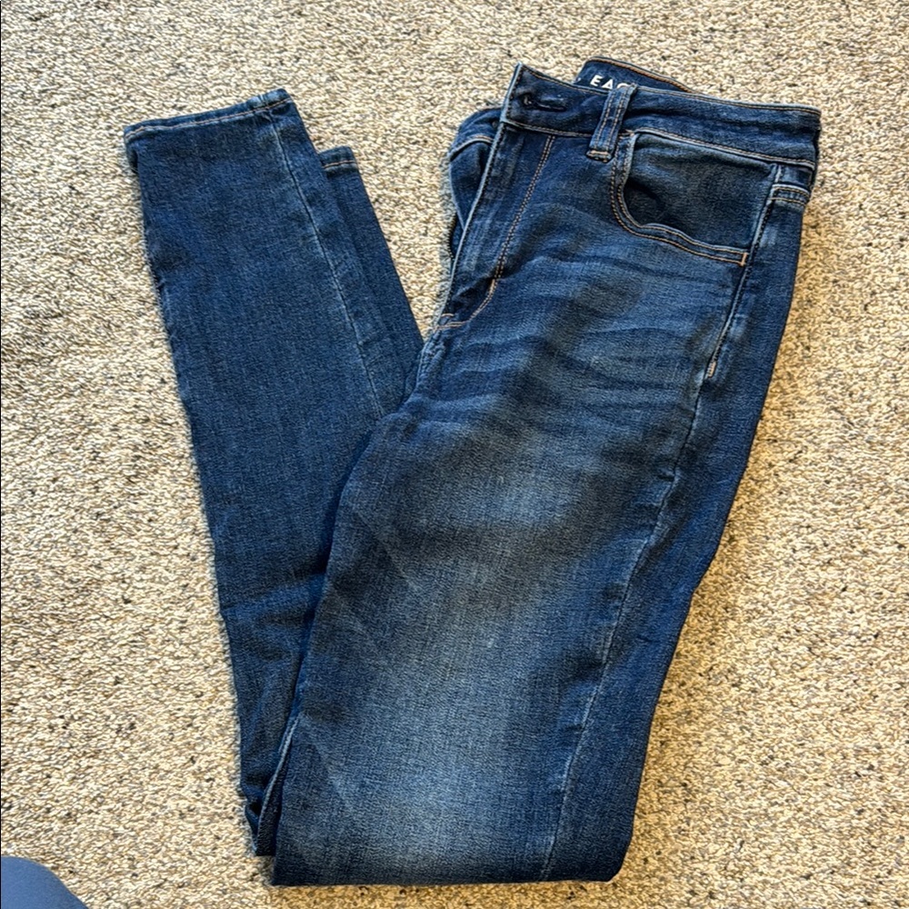 American Eagle Super High Rise Jegging